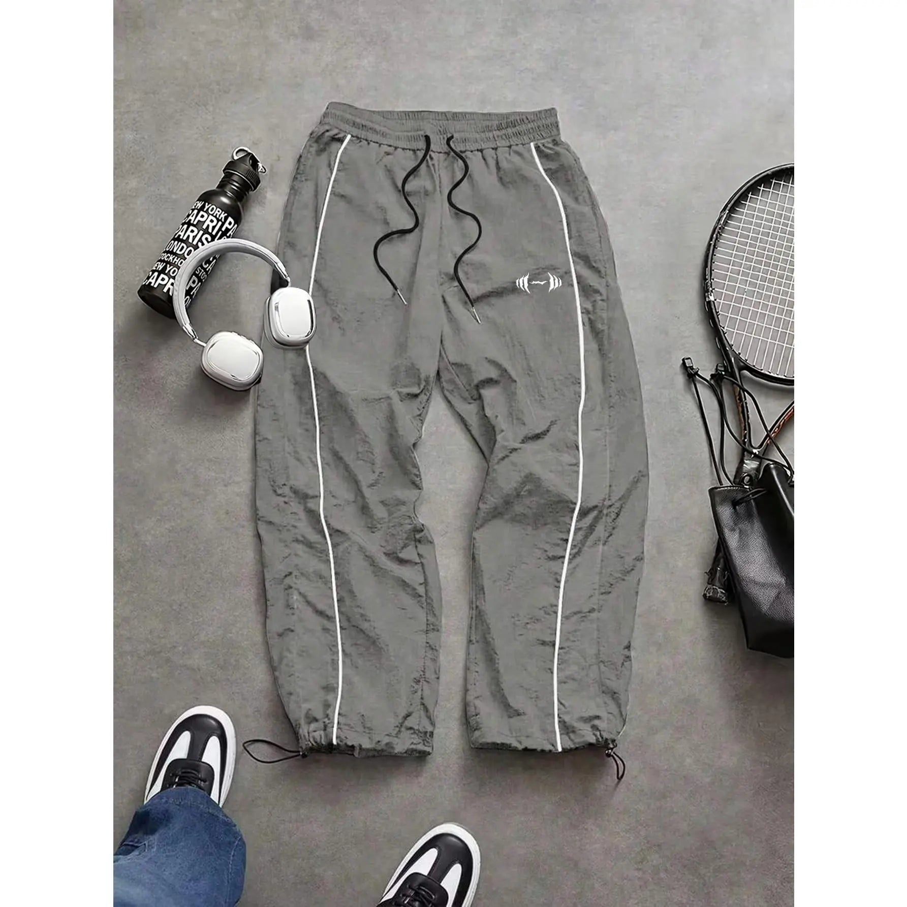 Men'S Casual Streetwear Contrast Color Sporty Long Pants, Windbreaker Pants ,Loose Fit Drawstring Cuff, Fashionable Print, Lightweight Fabric, Athleisure Style Bottoms Pantalones Para Hombre Pants for Men Cargo Pants for Men Pantalones De Trabajo Hombre O