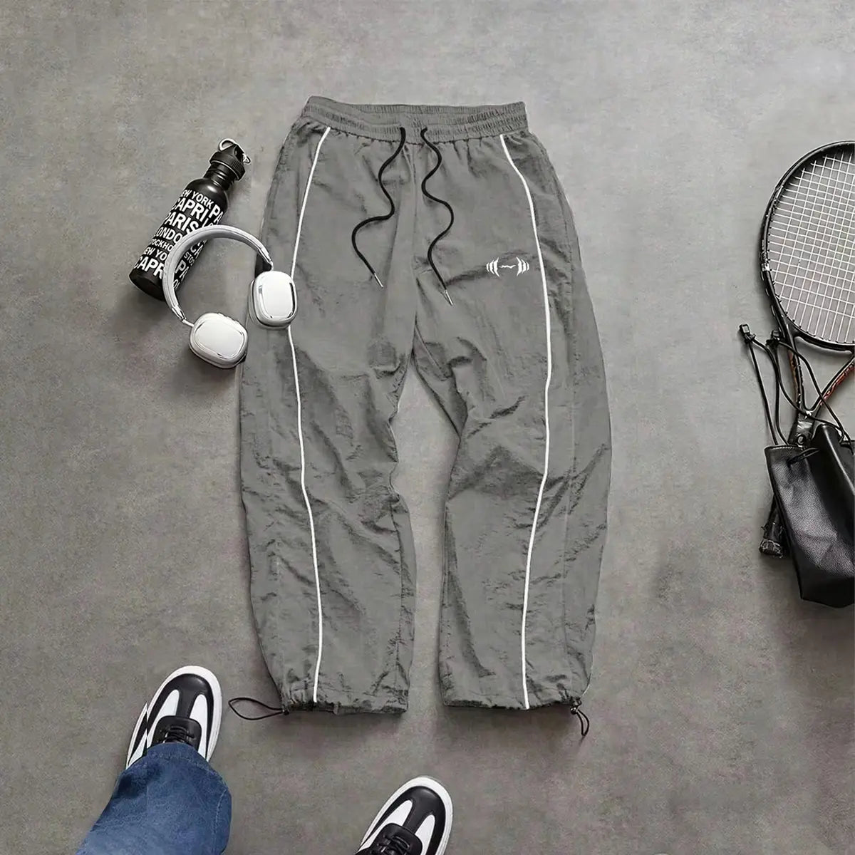 Men'S Casual Streetwear Contrast Color Sporty Long Pants, Windbreaker Pants ,Loose Fit Drawstring Cuff, Fashionable Print, Lightweight Fabric, Athleisure Style Bottoms Pantalones Para Hombre Pants for Men Cargo Pants for Men Pantalones De Trabajo Hombre O