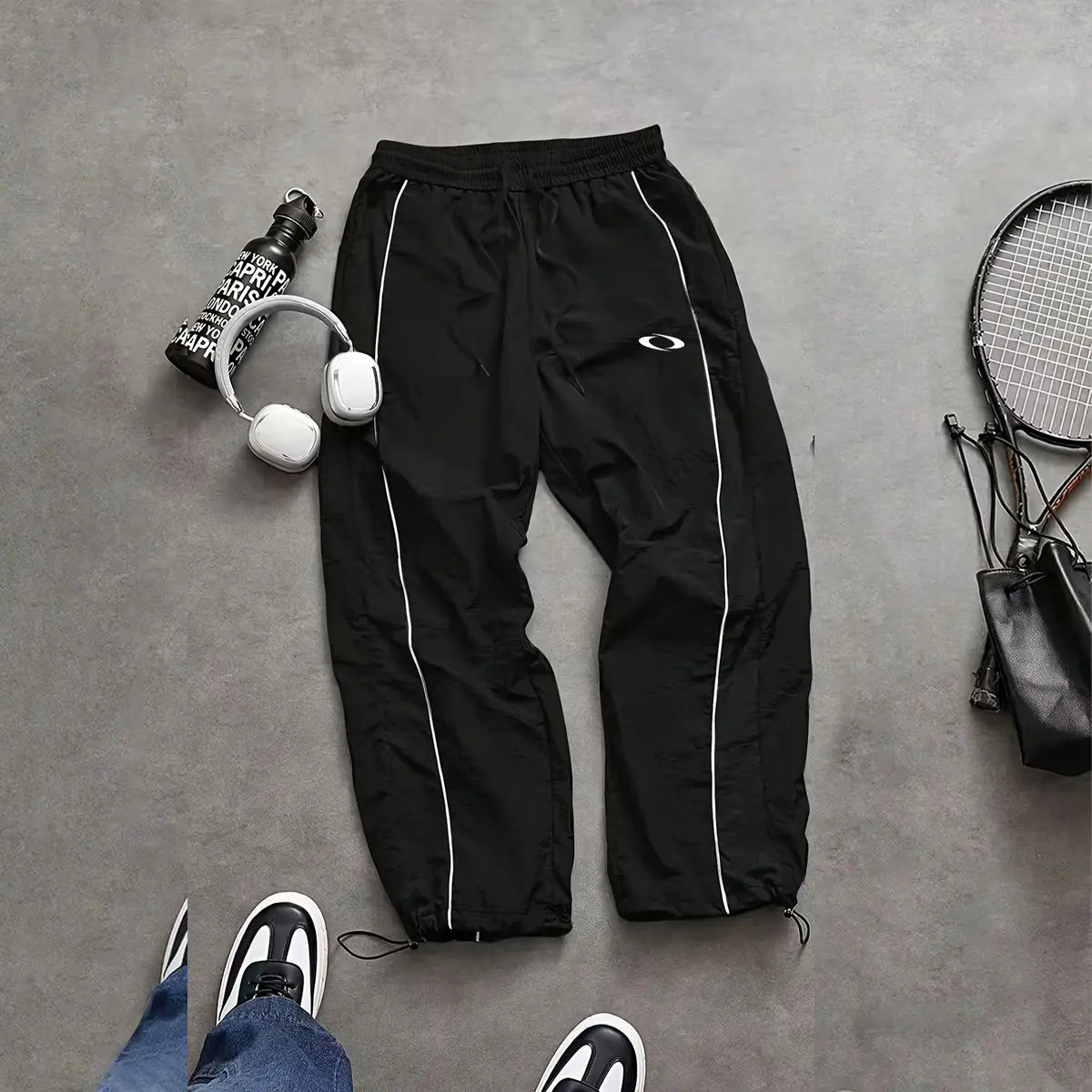 Men'S Casual Streetwear Contrast Color Sporty Long Pants, Windbreaker Pants ,Loose Fit Drawstring Cuff, Fashionable Print, Lightweight Fabric, Athleisure Style Bottoms Pantalones Para Hombre Pants for Men Cargo Pants for Men Pantalones De Trabajo Hombre O